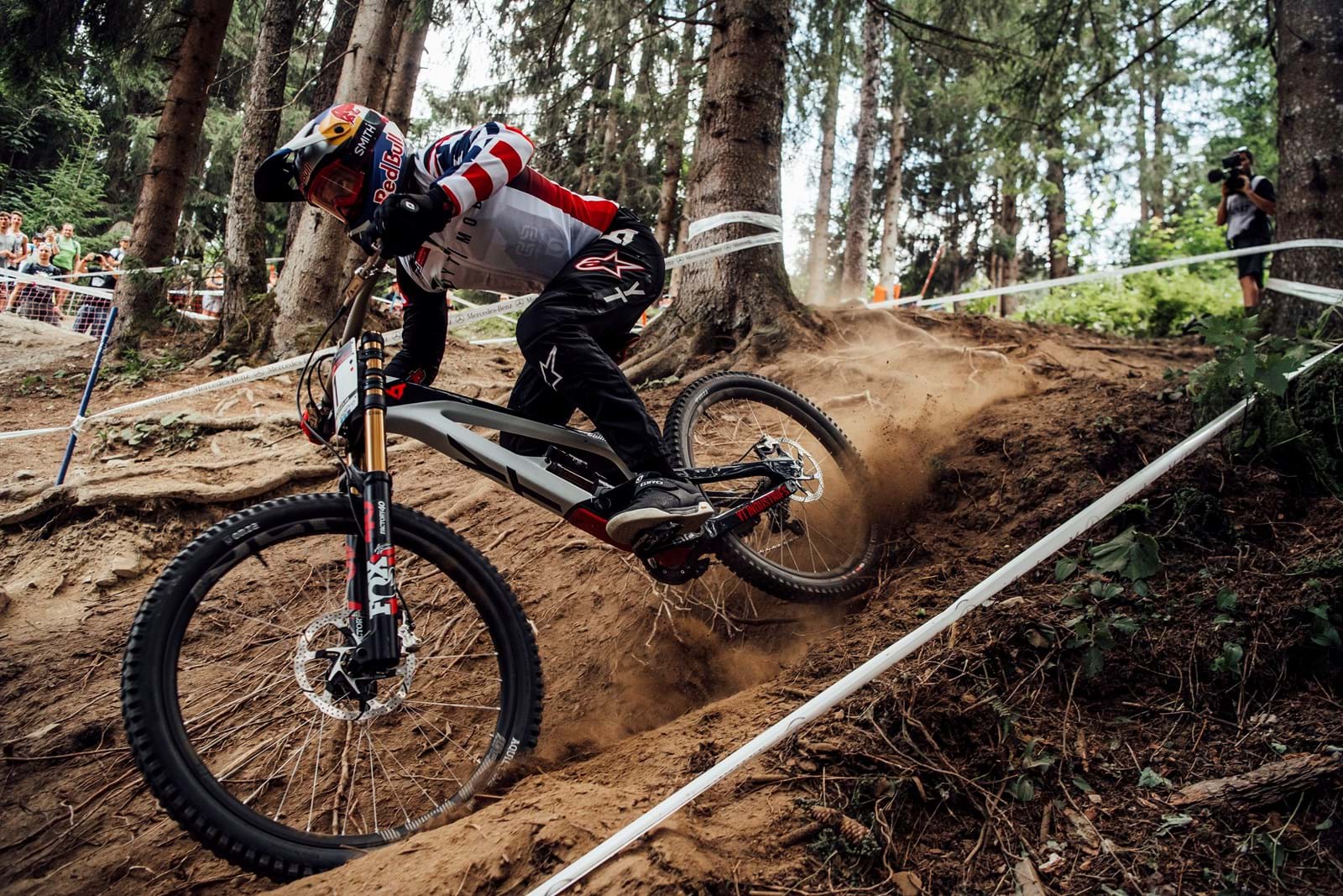 SUNSET+VINE PARTNERS WITH RED BULL MEDIA HOUSE FOR MERCEDES BENZ UCI MOUNTAIN BIKE WORLD CUP